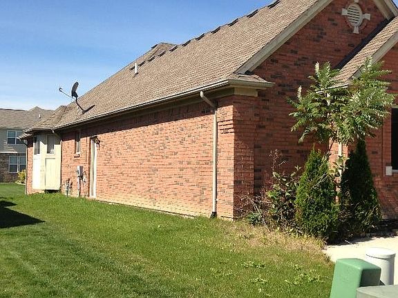 3rd image of 50339 Billingsley Dr