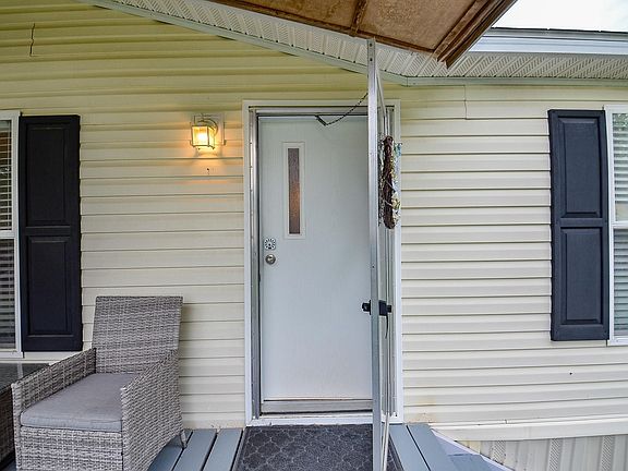 5th image of 14186 Shadow Bay Dr
