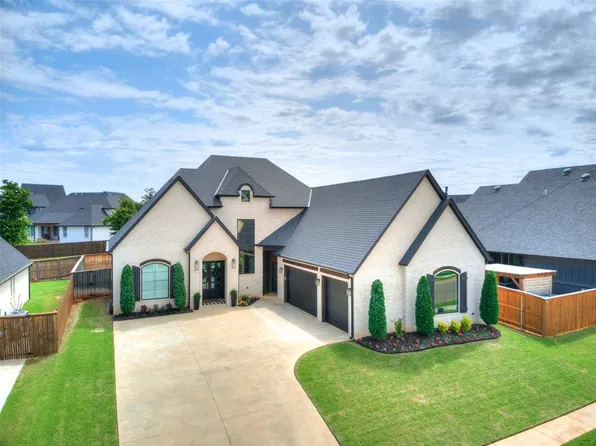 2524 Amante Ct, Edmond, OK 73034