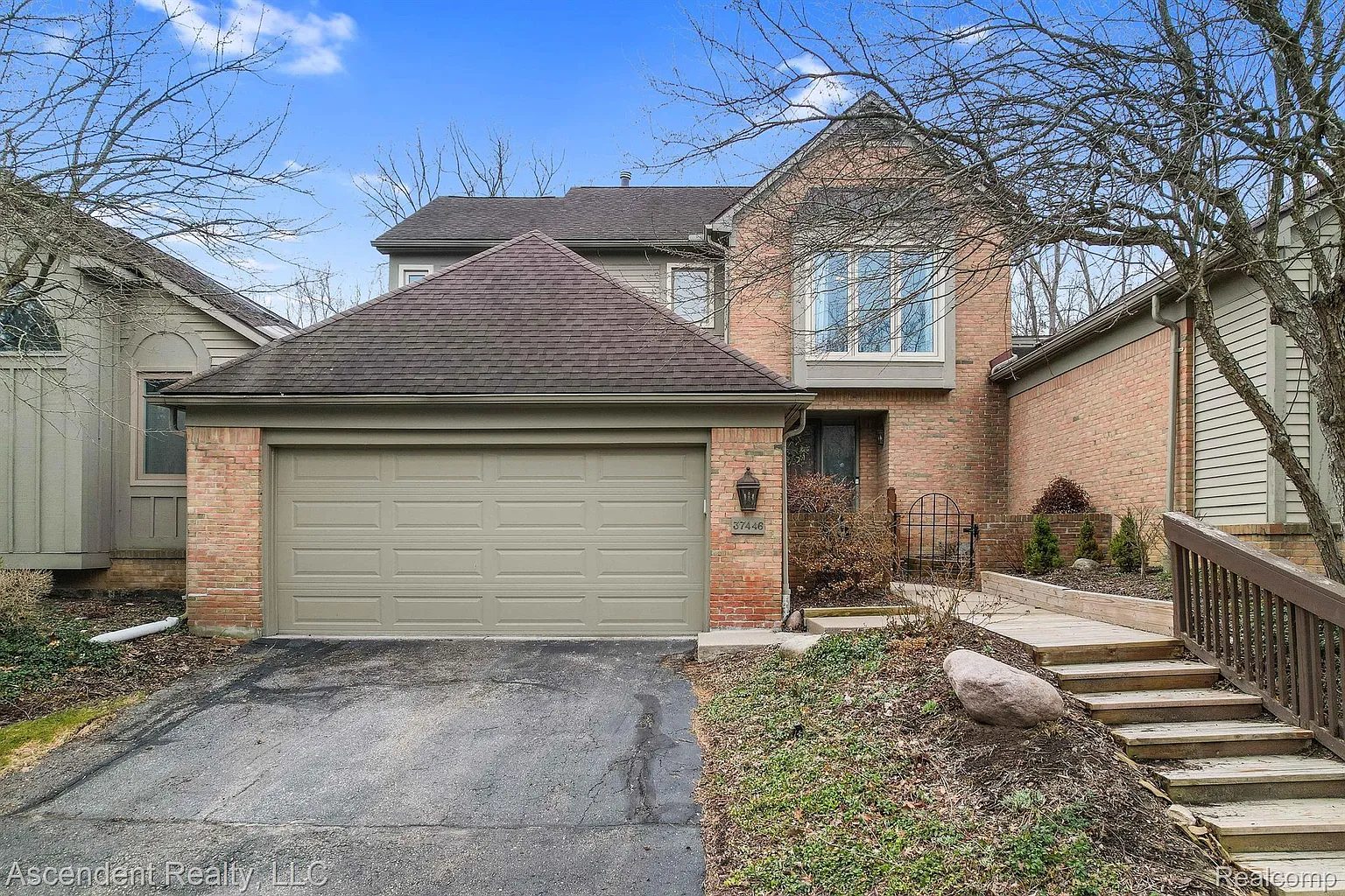 37446 Legends Trail Dr #10 photo 1