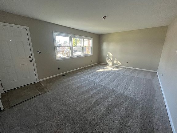 3rd image of 751 Tokay Rd