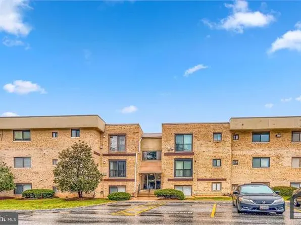 3922 Rolling Rd, Pikesville, MD