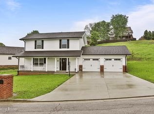 114 Hackberry Ct, Frankfort, KY 40601