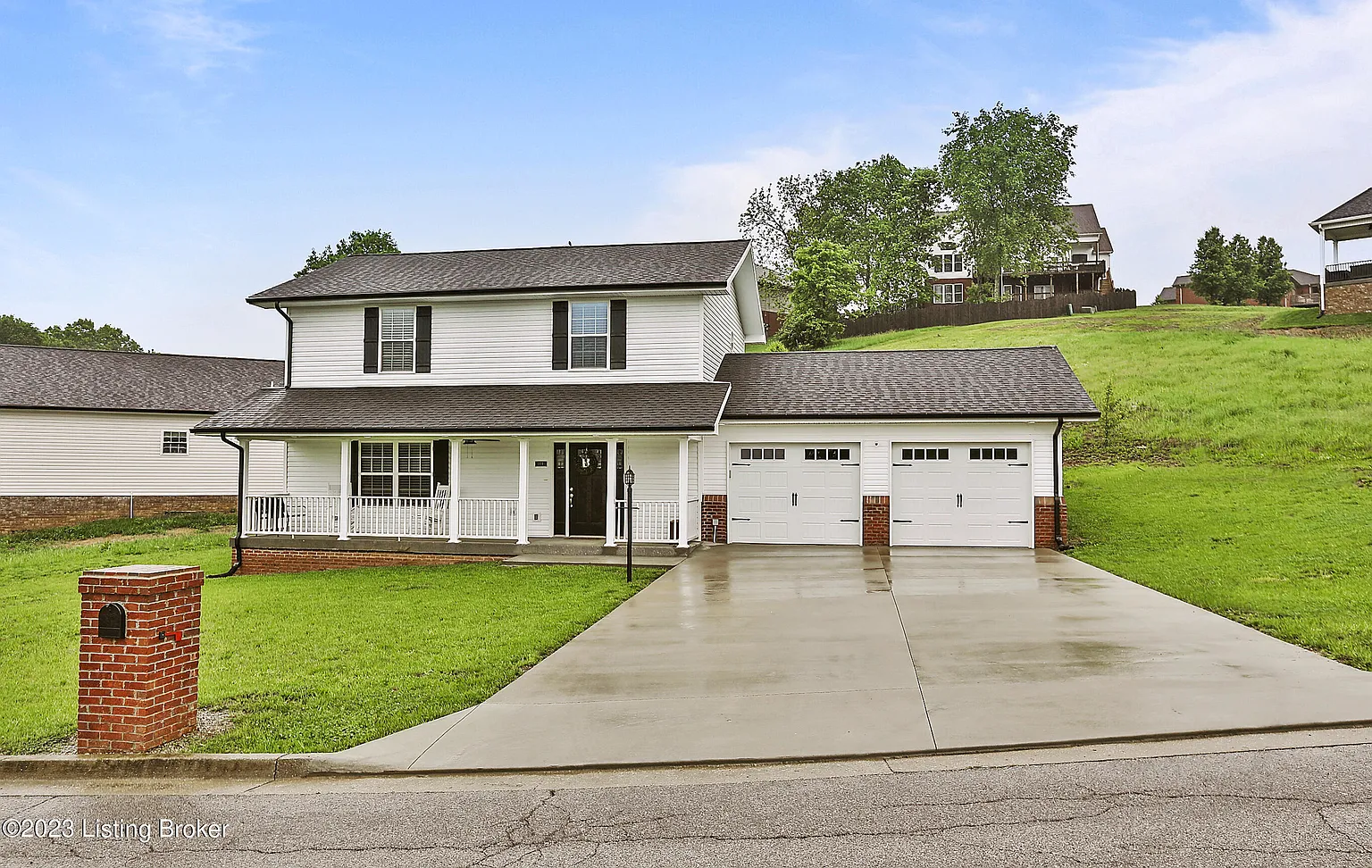 114 Hackberry Ct photo 1