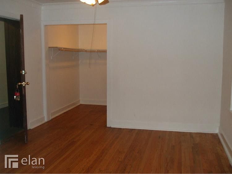 2nd image of 1619 W Morse Ave APT 303