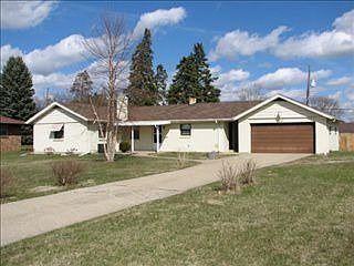 1st image of 912 Parkside Dr