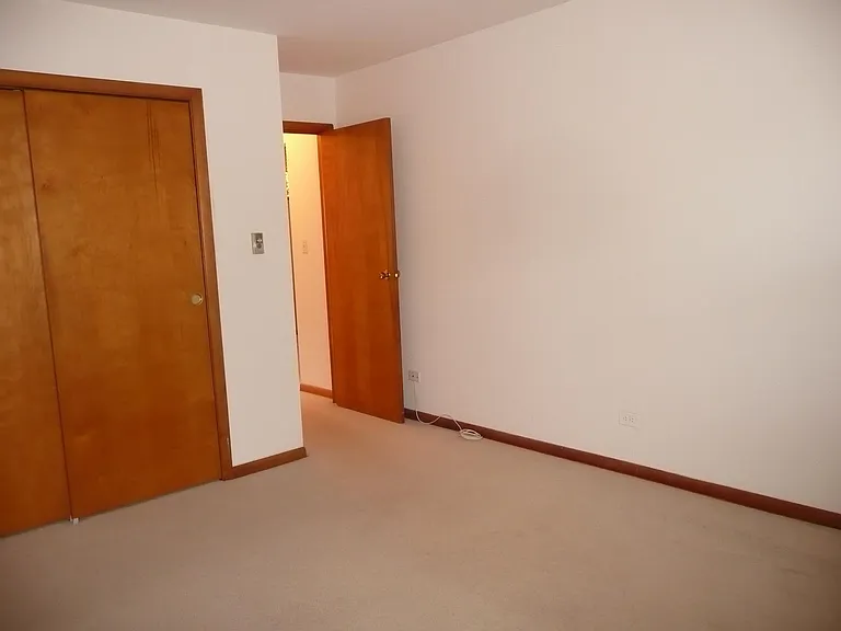 121 N Hayward St — Photo 17