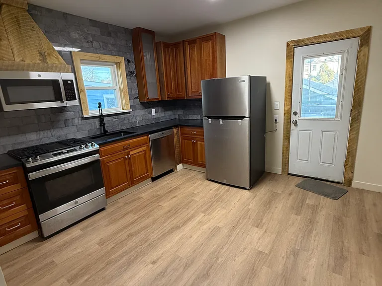 157 Depew St #1 — Photo 1