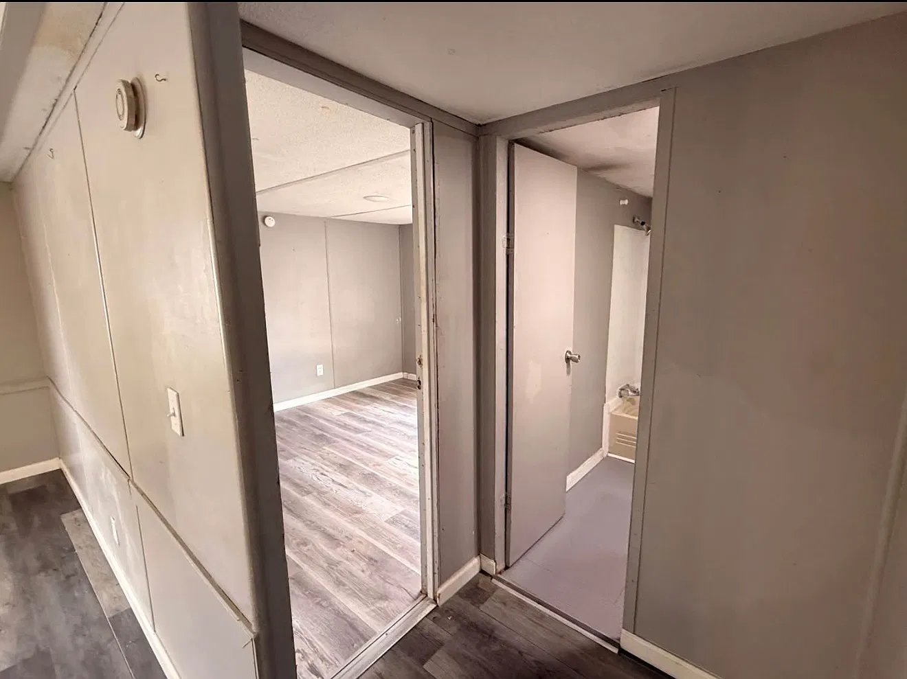 3 bed, 2.0 bath, $925 — Photo 3