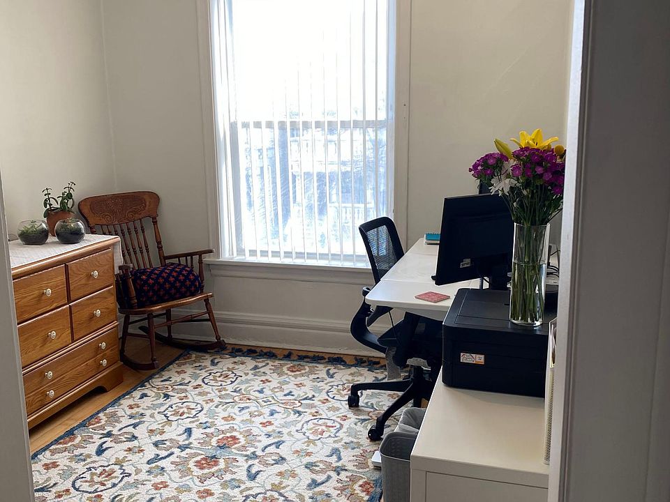 Front bedroom