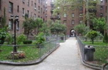 2nd image of 725 Bedford Ave #4