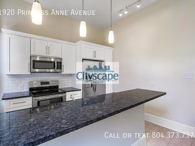 1920 Princess Anne Ave — Photo 12