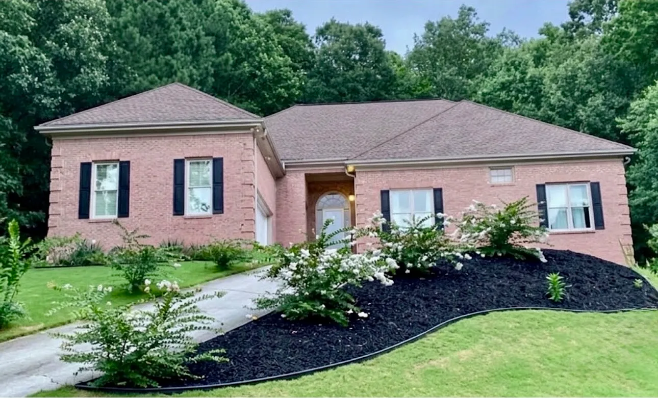 5 bed, 4998 sqft, $3,900 — Photo 1