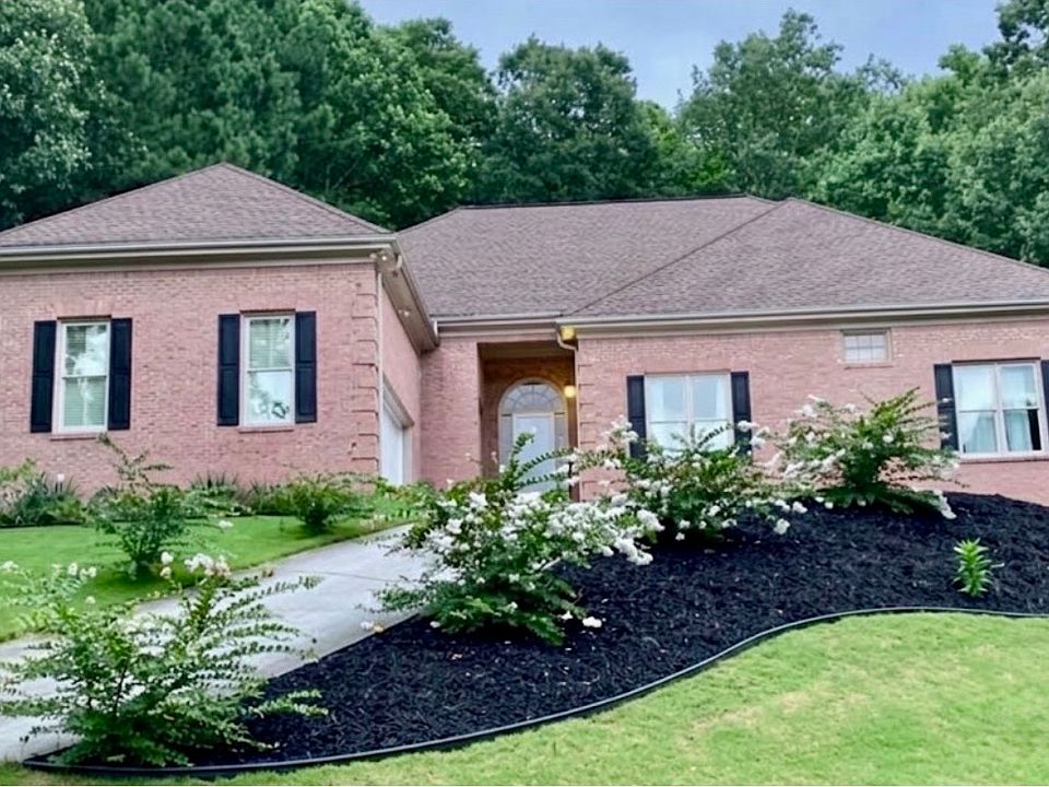1st image of 4935 Chatsworth Ln