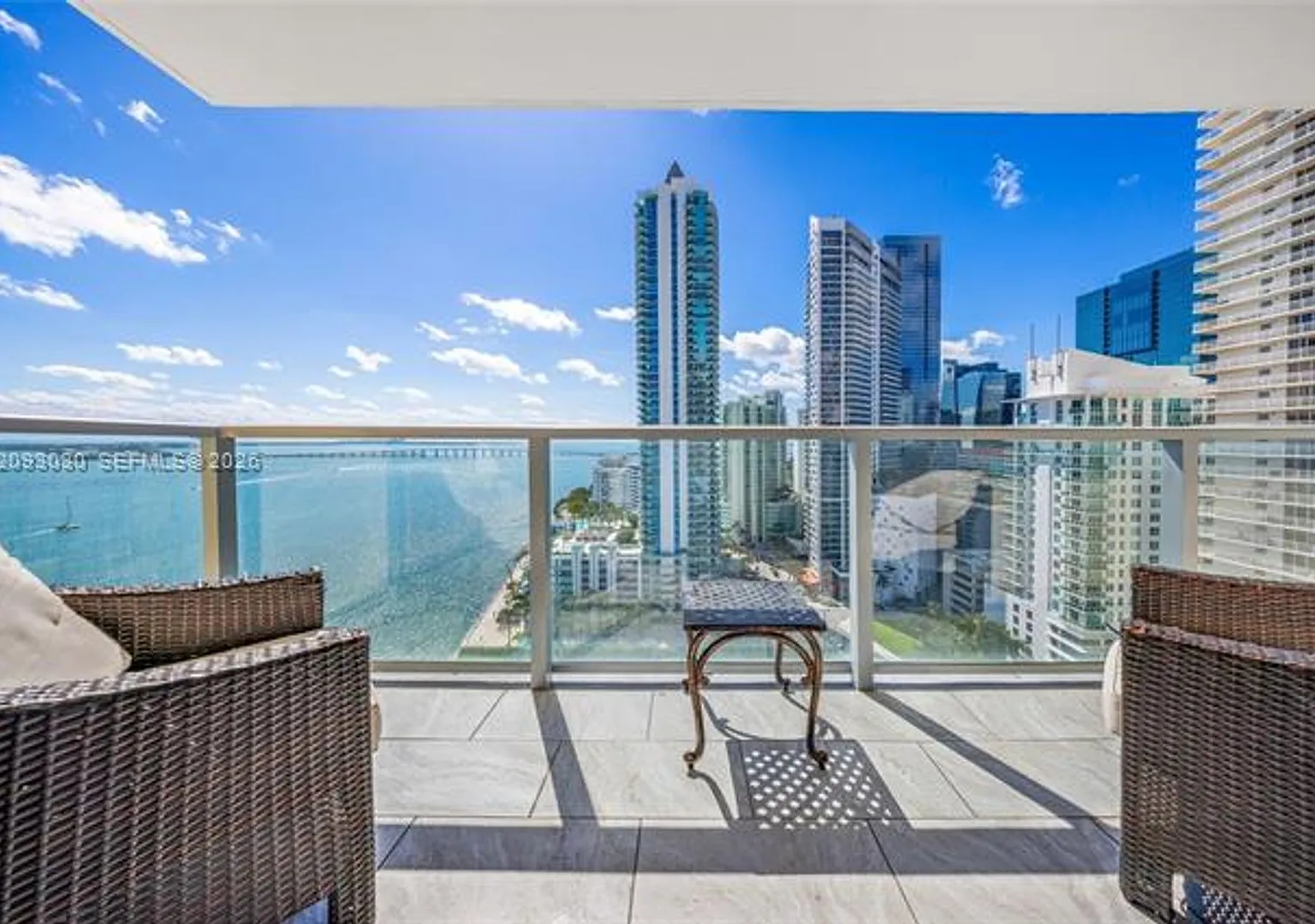 1155 Brickell Bay Dr cu-2207, Miami, FL 33131 — Photo 2