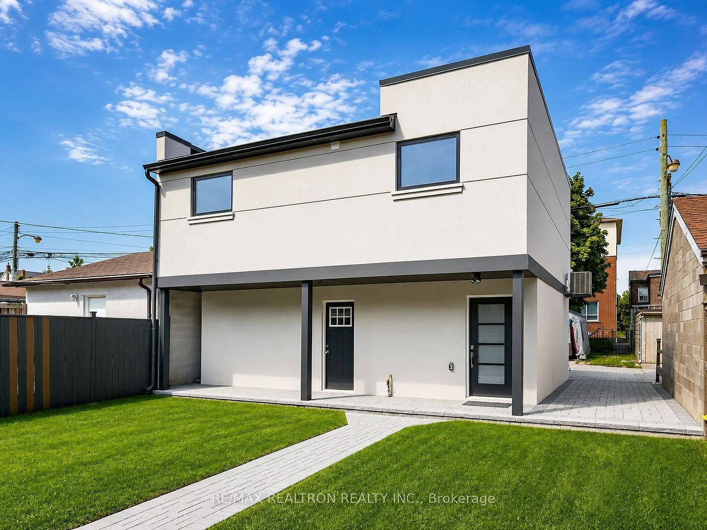 2 bed, $3,000 — Photo 1