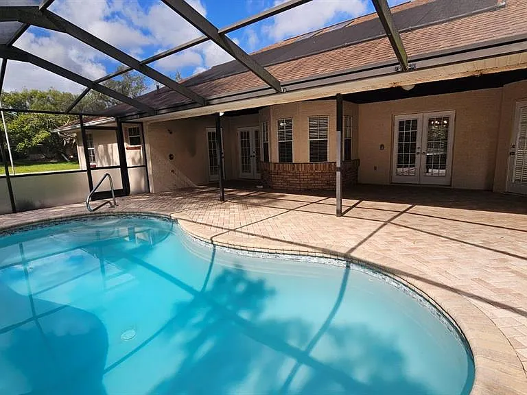 18720 Oak Way Dr — Photo 29
