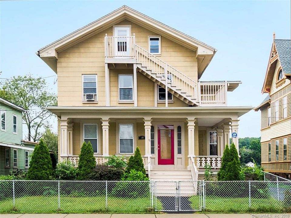 Exterior home with Italianate features