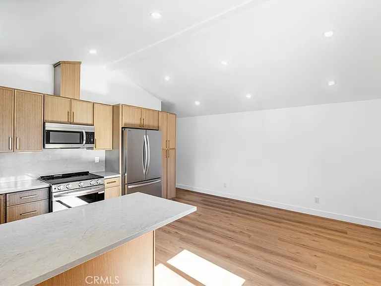 23021 Covello St — Photo 2