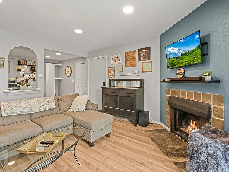 12112 Melody Dr #302 — Photo 3