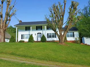 3322 Rugby Rd, Mouth Of Wilson, VA 24363
