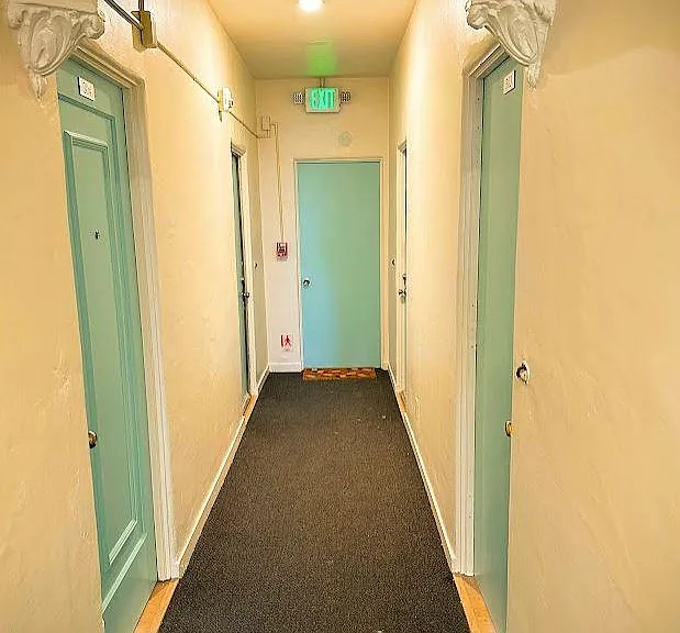 6616 Telegraph — Photo 30