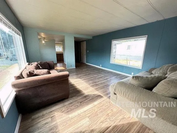 605 N Almon #6, Moscow, ID 83843