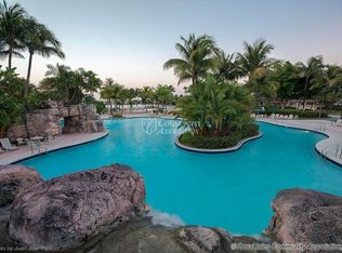 6781 NW 112th Ave, Doral, FL 33178