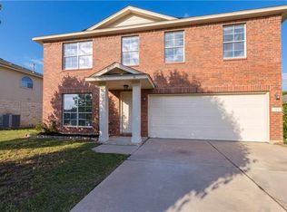 912 Remington Dr, Leander, TX 78641