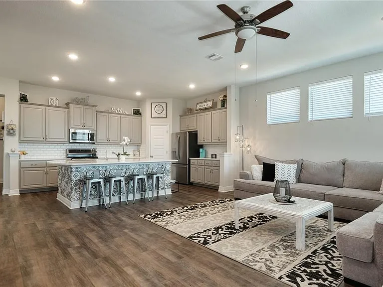 229 Bonnet Blvd — Photo 3