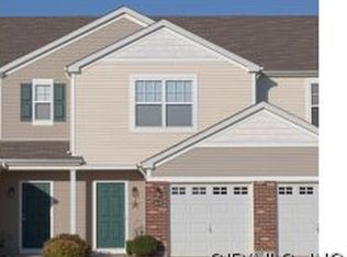 1828 Ambrose Terrace Dr, Swansea, IL 62226