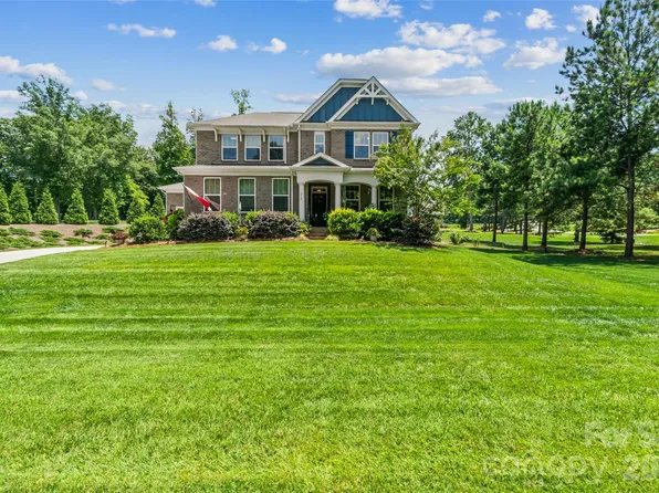 210 Lord Dunluce St, Rock Hill, SC 29732