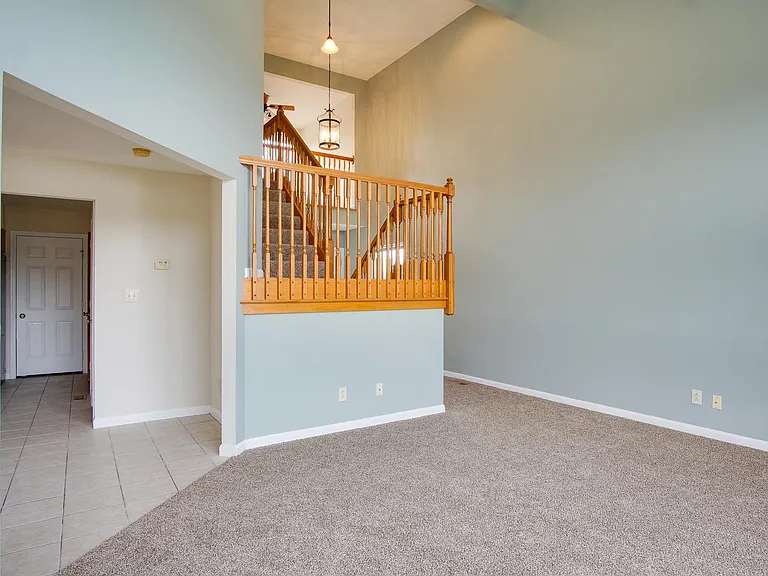 2025 Pine Forest Dr — Photo 4