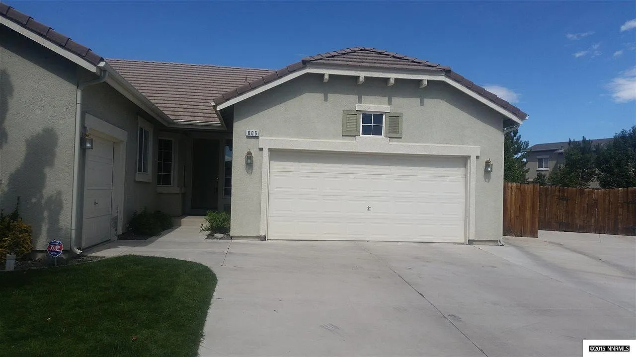 606 Donner Pass Ct photo 1