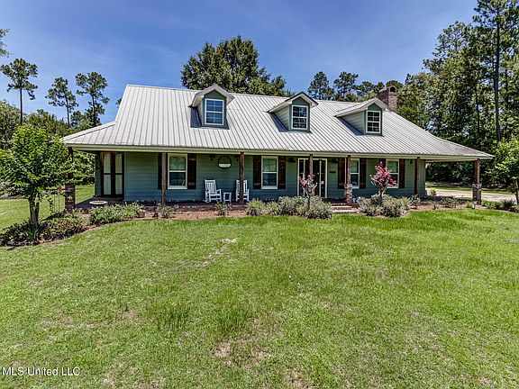 2nd image of 17242 Spring Lake Dr E