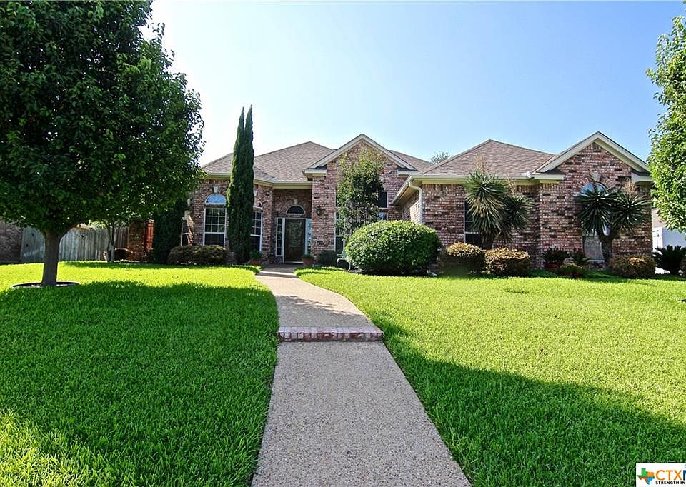 1st image of 5924 Fawn Meadows Dr