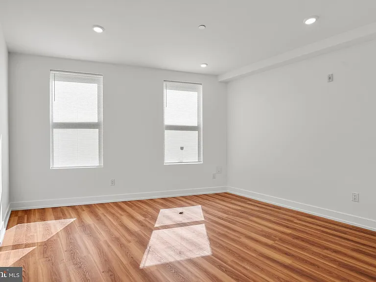 2325 Germantown Ave #1 — Photo 21