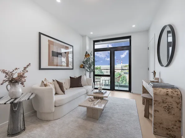 11-52 44th Drive image 1 of 8