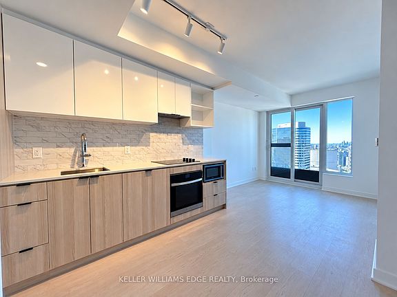 2nd image of 252 Church St #4517