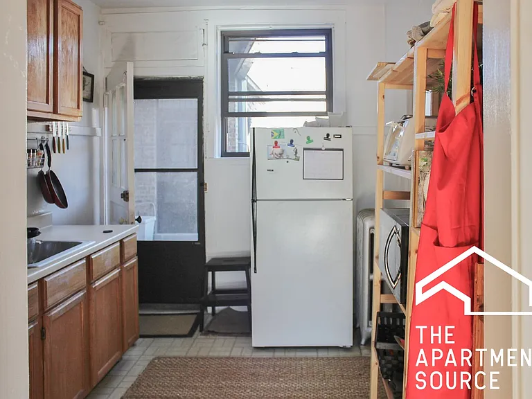 2606 W Gunnison St #3 — Photo 1