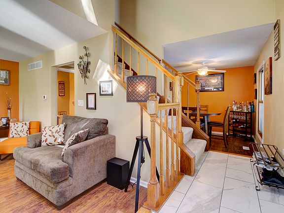 3rd image of 11735 Woodcreek Dr #B