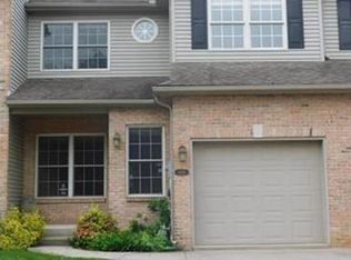 6662 Mine Dr, Macungie, PA