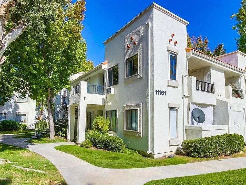 1st image of 11161 Camino Ruiz