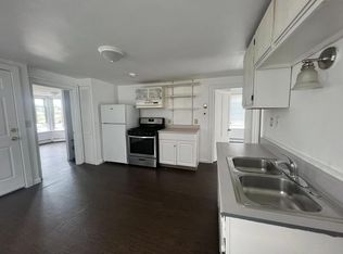 1076 Park Ave #2, Cranston, RI 02910