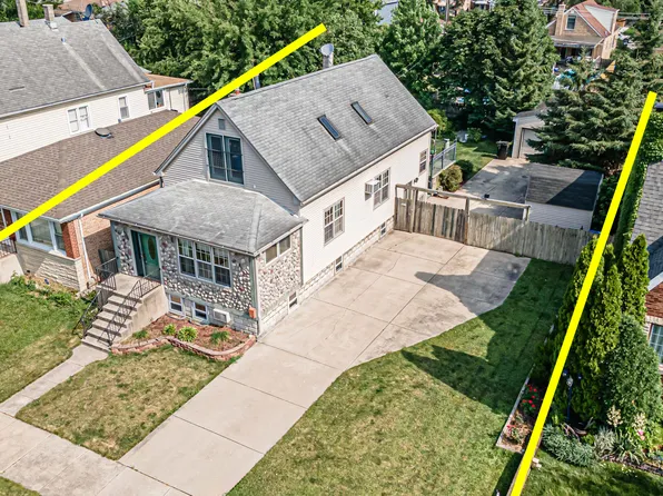 6114 W Giddings St, Chicago, IL 60630