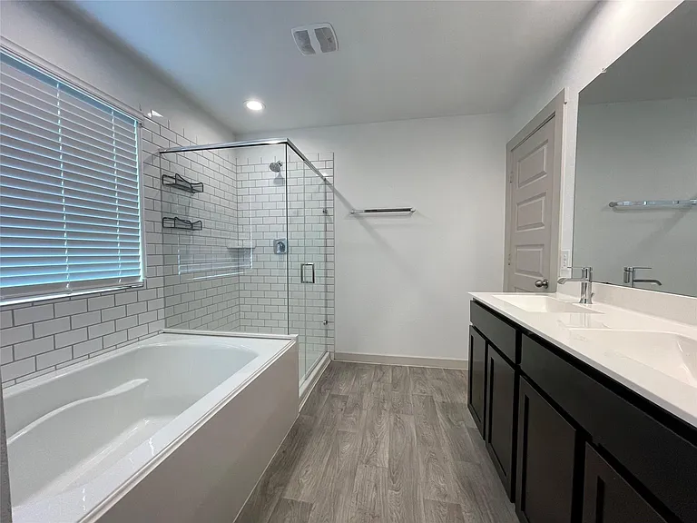 8107 Sugar Cane Ln — Photo 9
