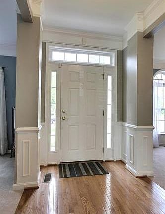 2nd image of 42879 Glyndebourne Ct