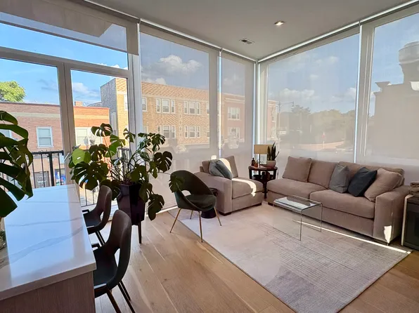 (undisclosed Address), Chicago, IL 60640