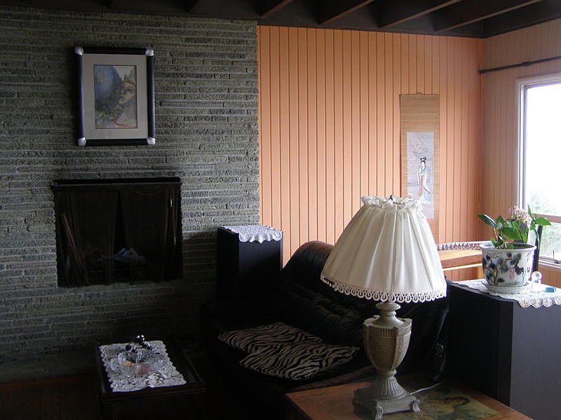 2nd image of 84 Crestview Ave