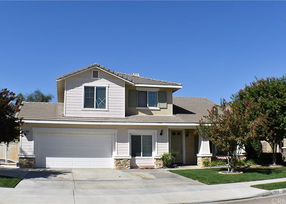 1st image of 1365 Riverstone Ct